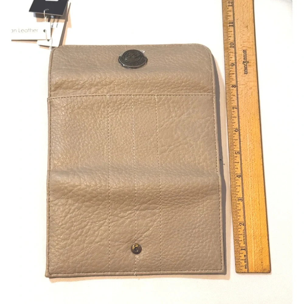 White Mountain Wallet Women OS Taupe Vegan Leather Trifold Snap Clutch NWT
